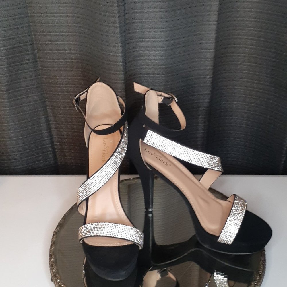 Meet your Posher, Marella